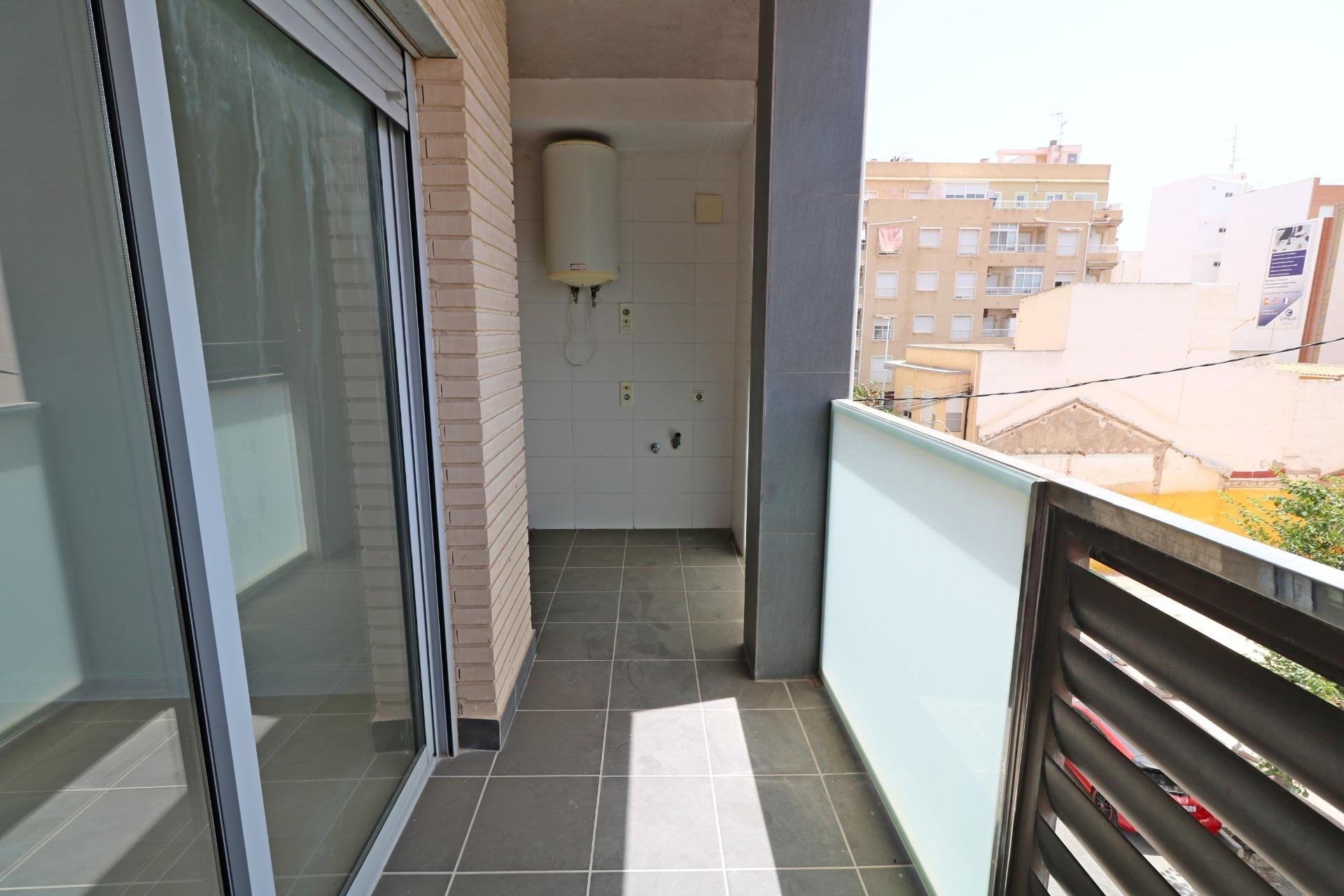 Herverkoop - Apartment -
Torrevieja - Acequion
