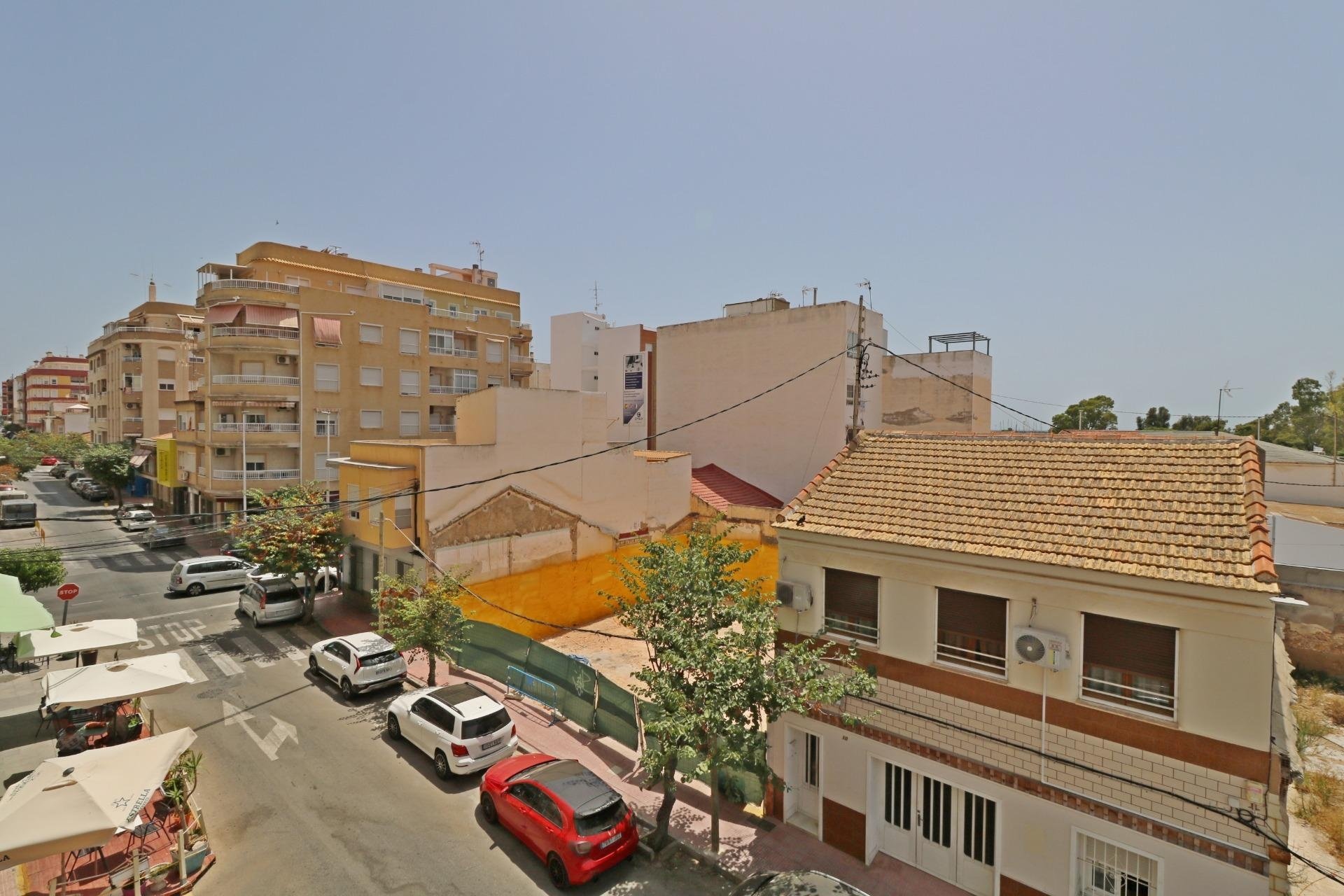 Herverkoop - Apartment -
Torrevieja - Acequion