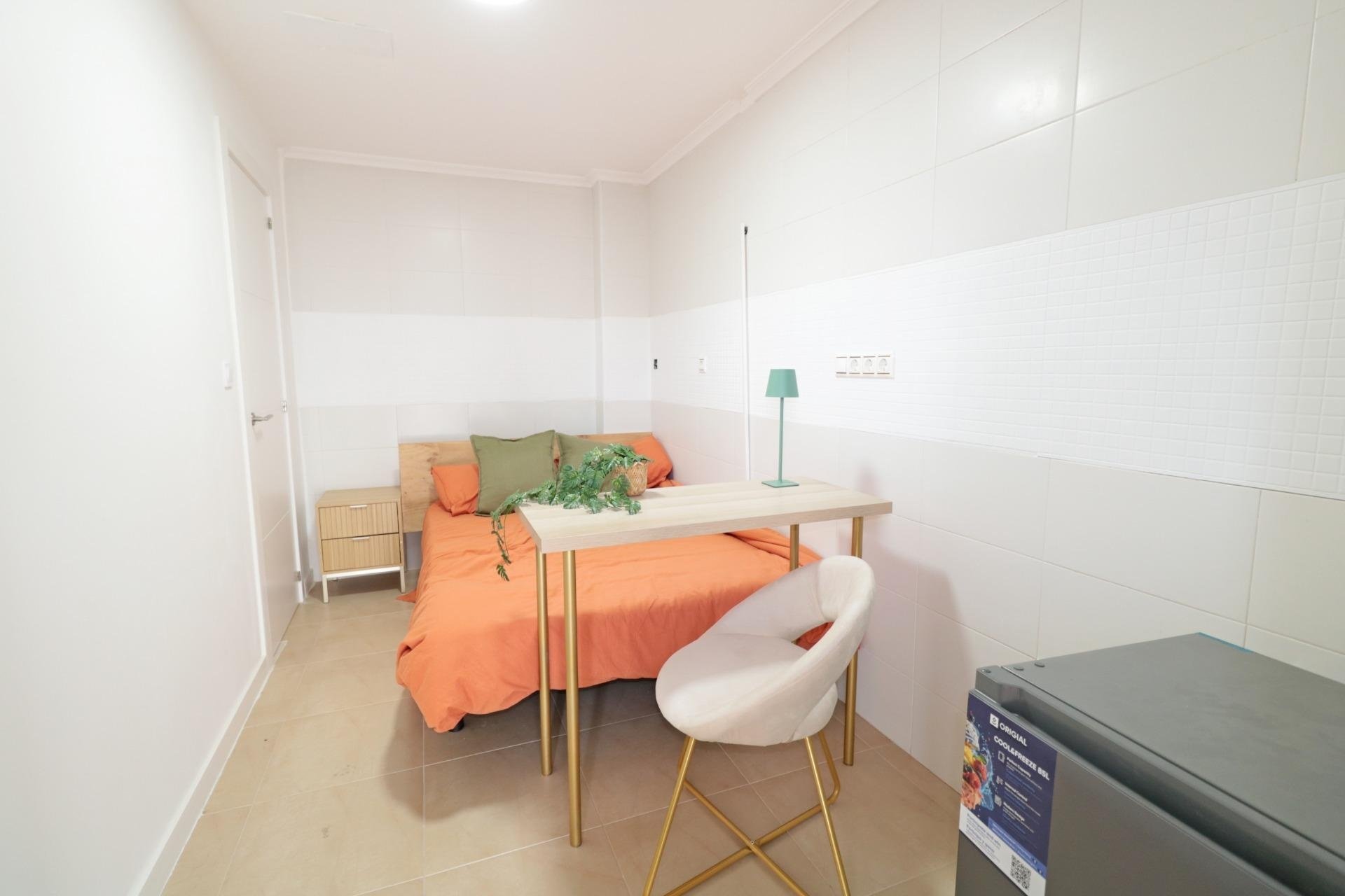 Herverkoop - Apartment -
Torrevieja - Acequion