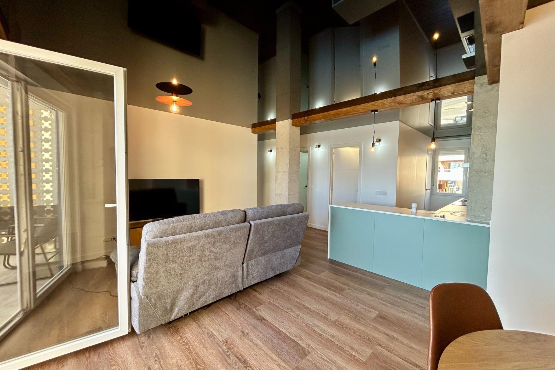 Herverkoop - Apartment -
Torrevieja - Acequion