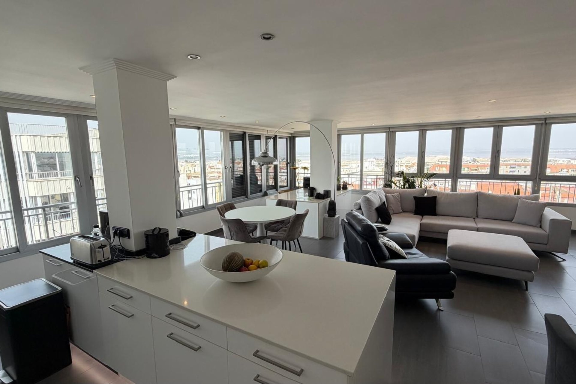 Herverkoop - Apartment -
Torrevieja - Acequion