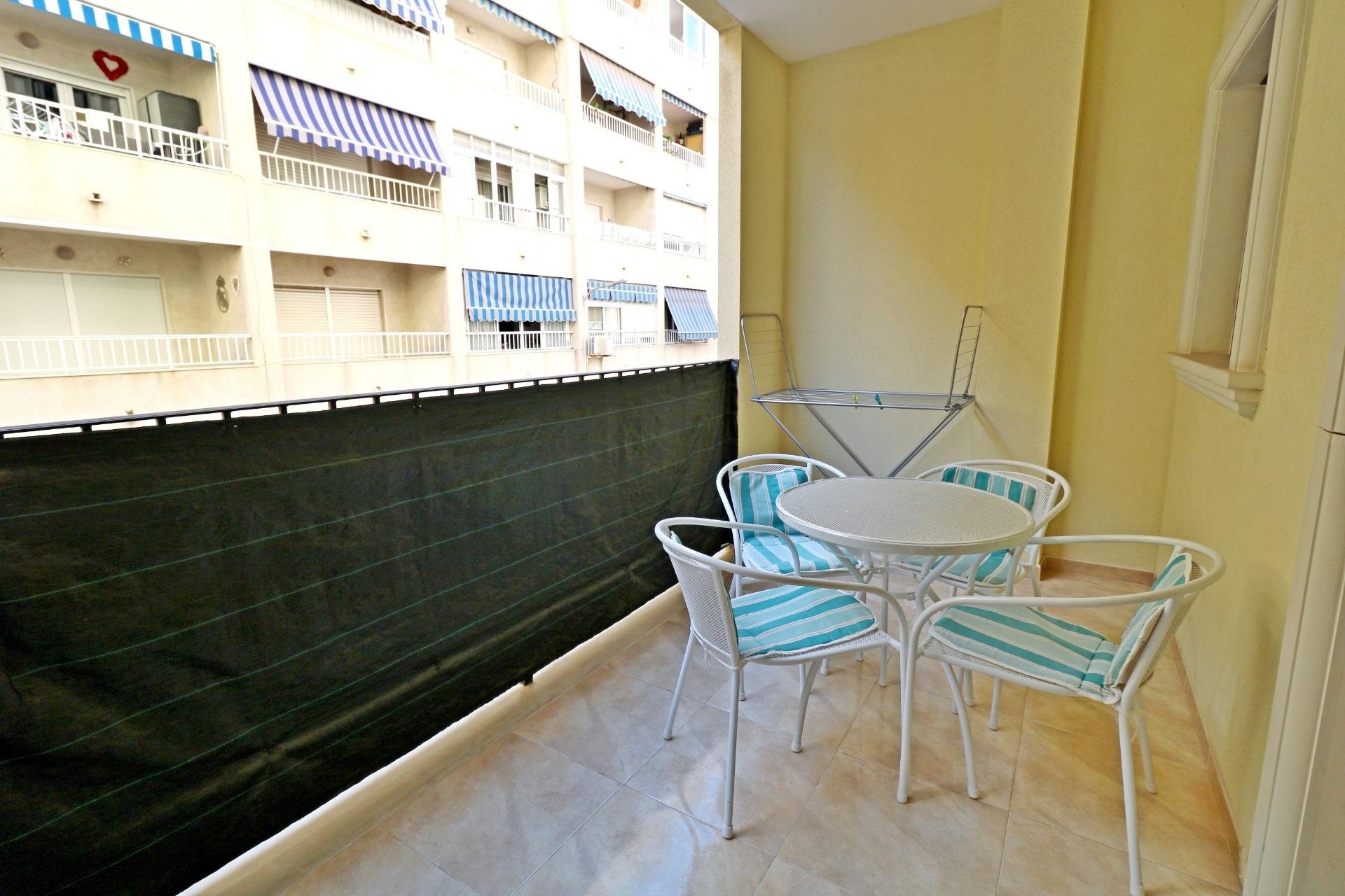 Herverkoop - Apartment -
Torrevieja - Acequion
