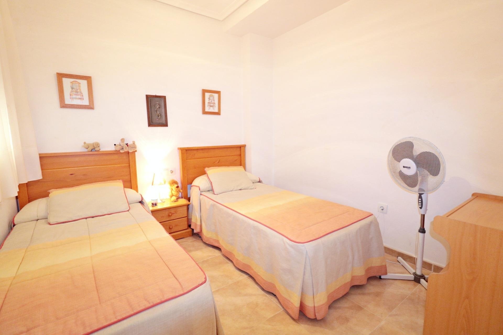 Herverkoop - Apartment -
Torrevieja - Acequion