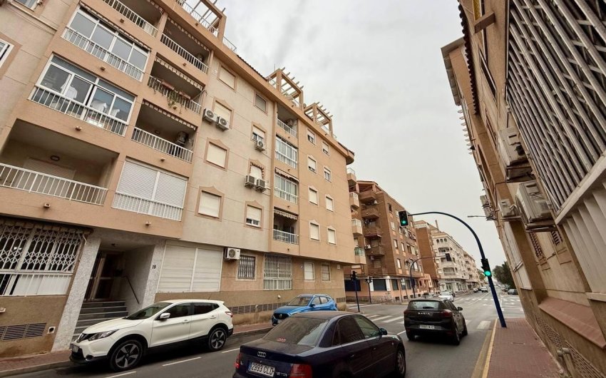 Herverkoop - Apartment -
Torrevieja - Acequion