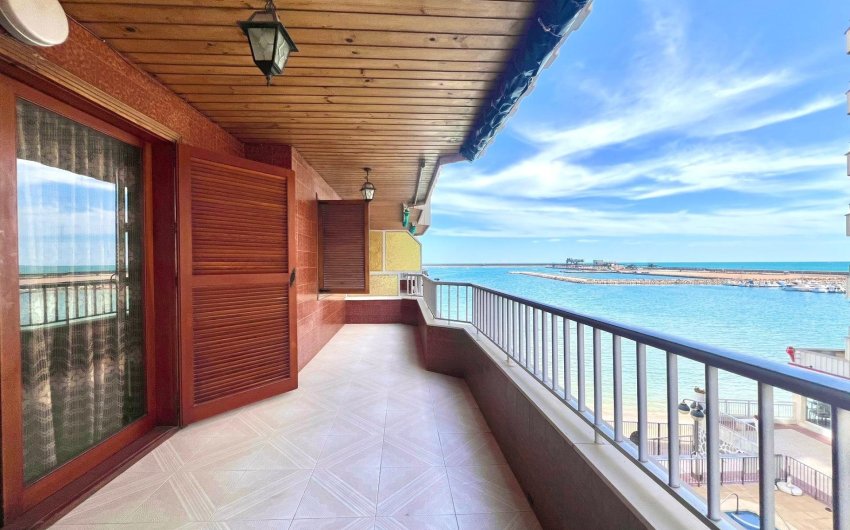 Herverkoop - Apartment -
Torrevieja - Acequion