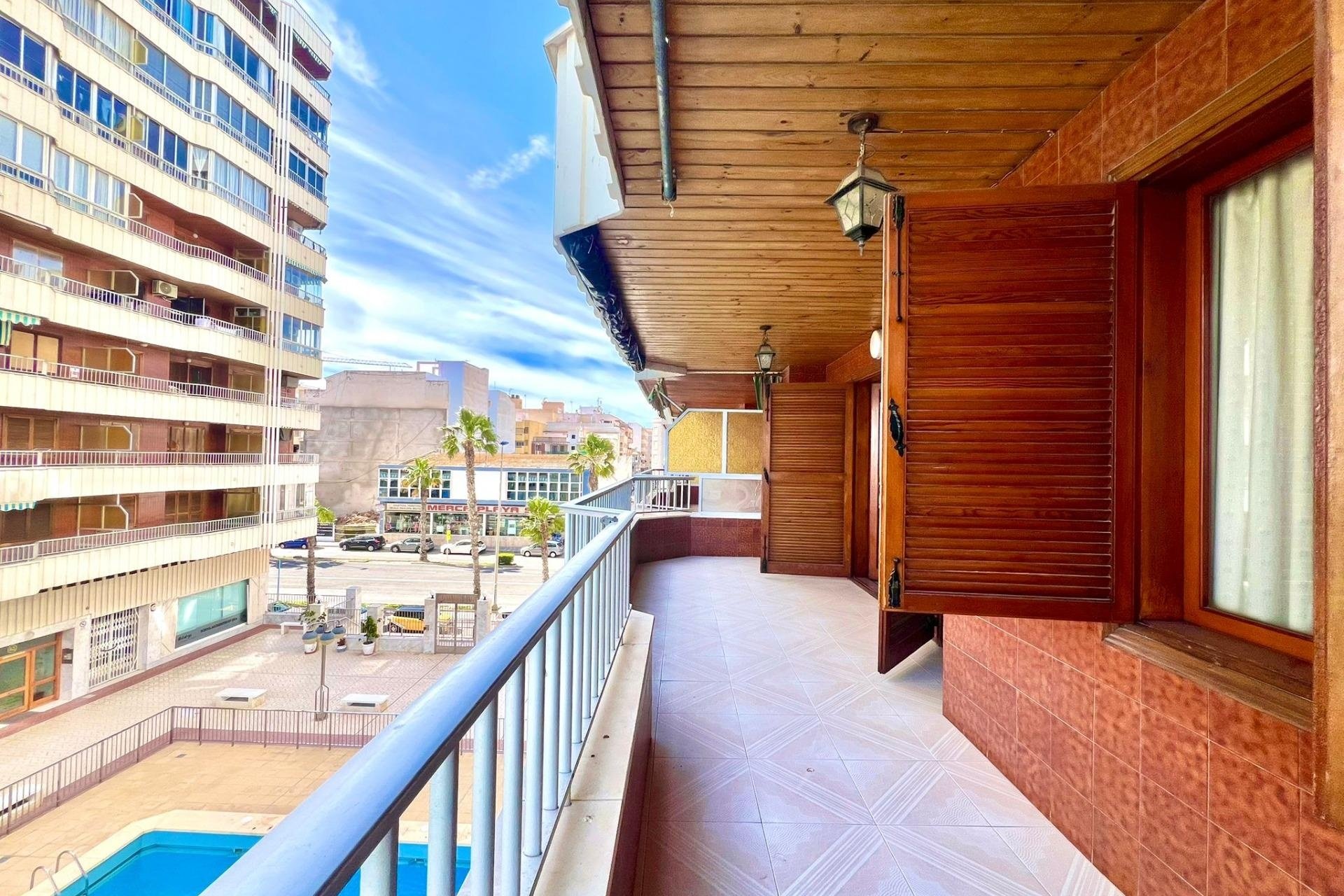Herverkoop - Apartment -
Torrevieja - Acequion