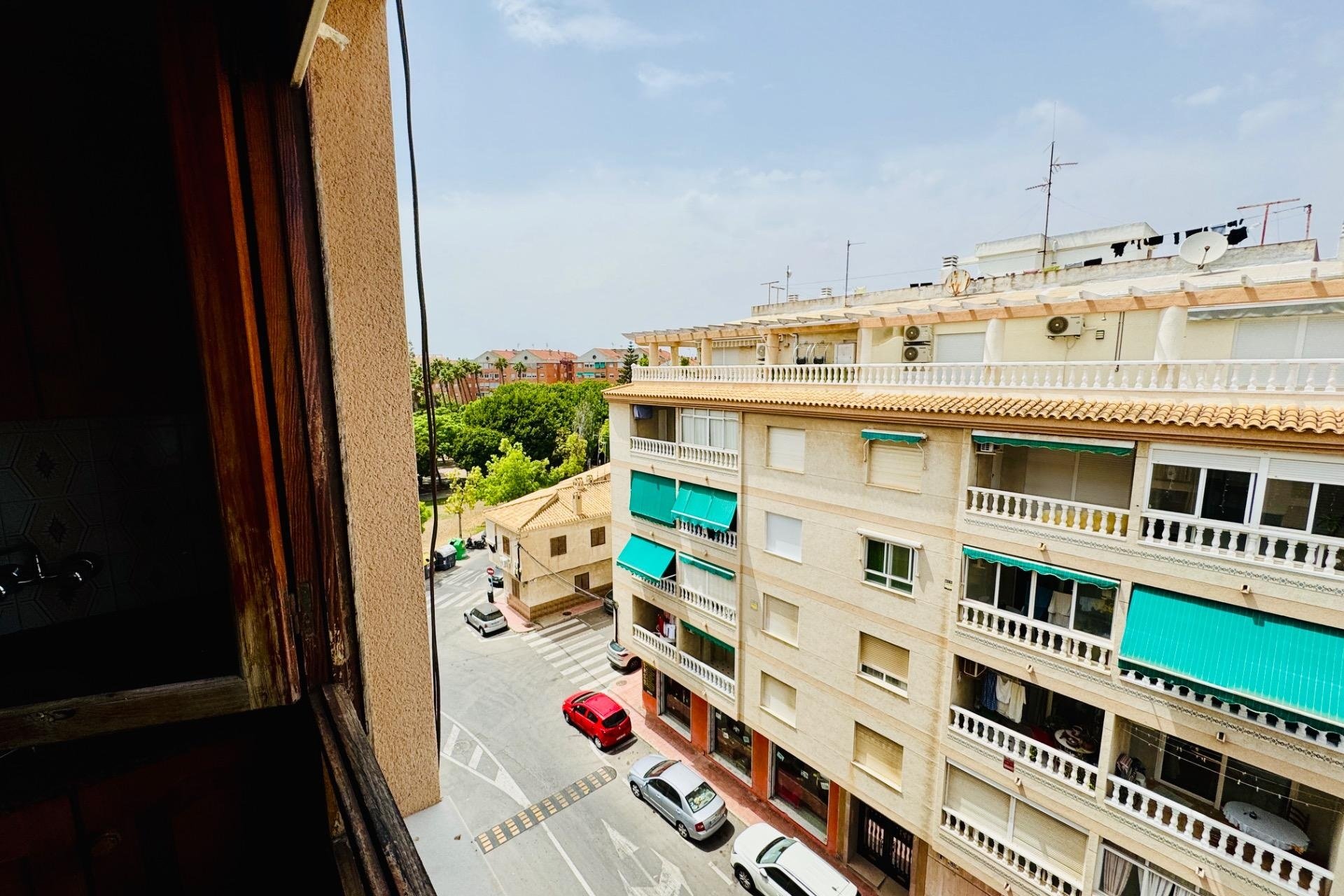 Herverkoop - Apartment -
Torrevieja - Acequion