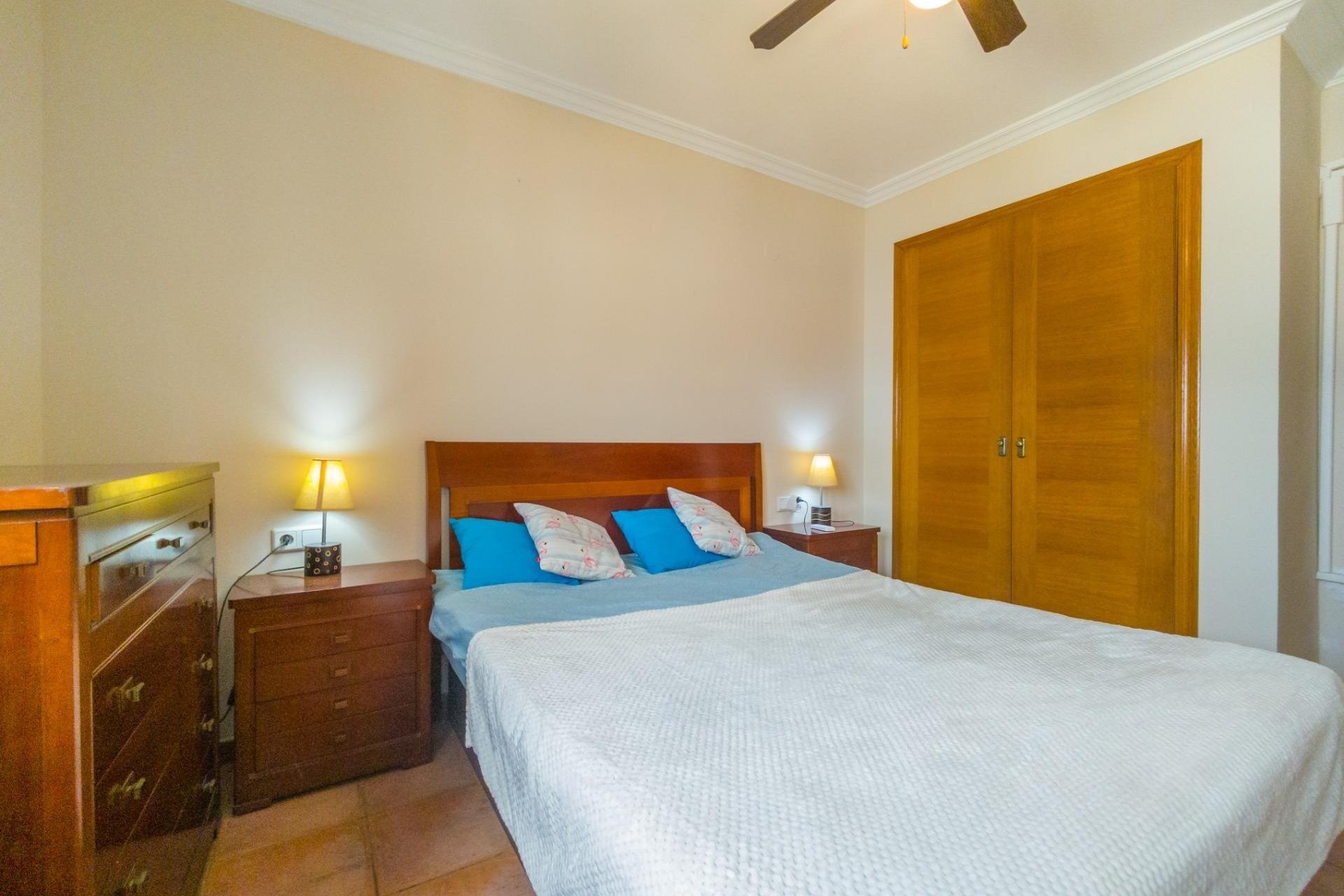 Herverkoop - Apartment -
Torrevieja - Acequion