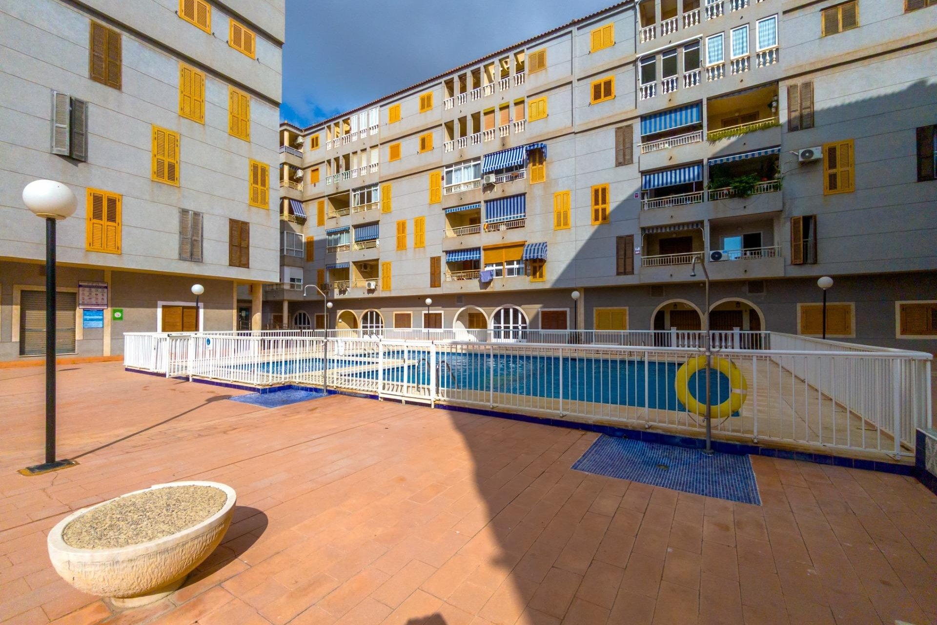 Herverkoop - Apartment -
Torrevieja - Acequion