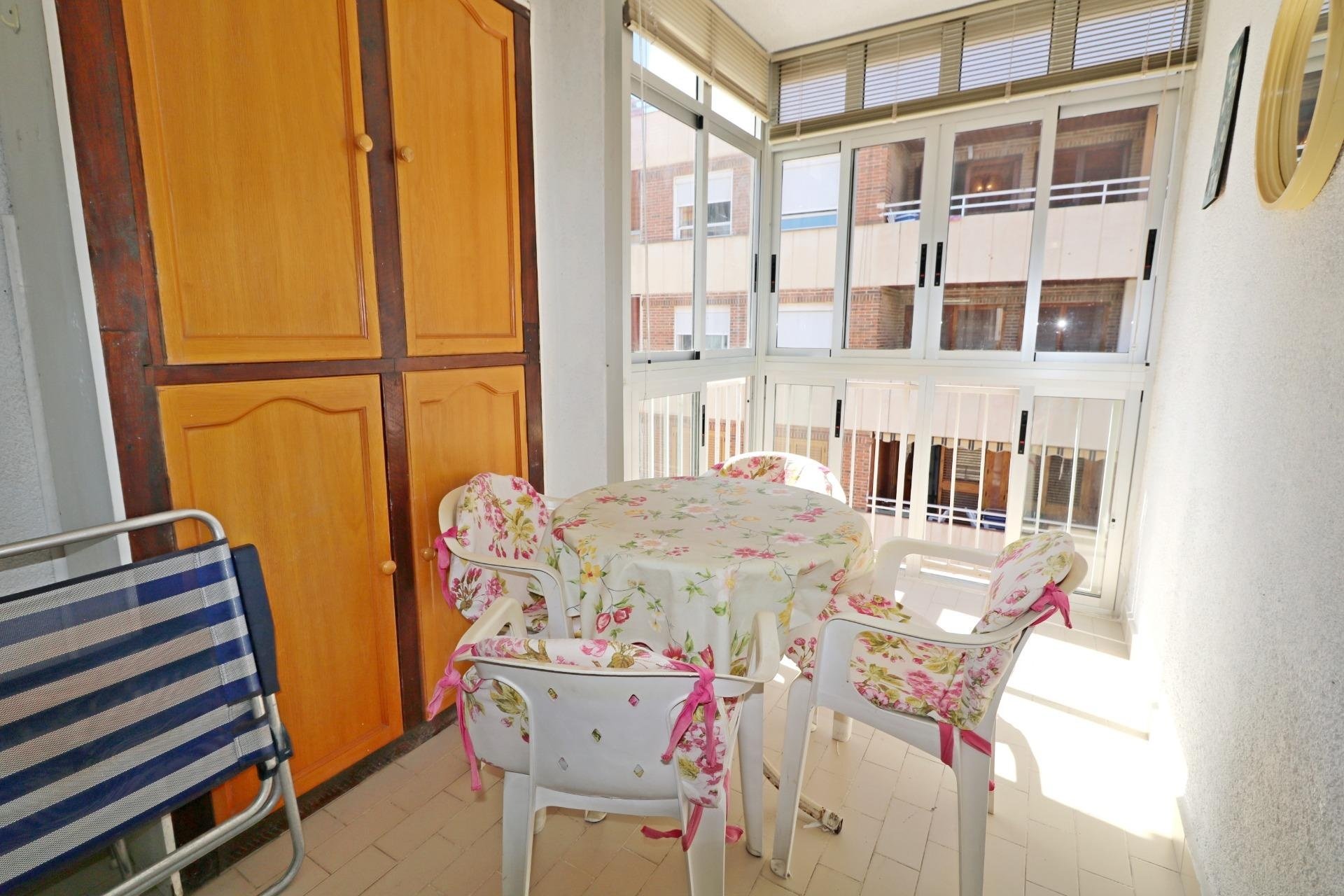 Herverkoop - Apartment -
Torrevieja - Acequion