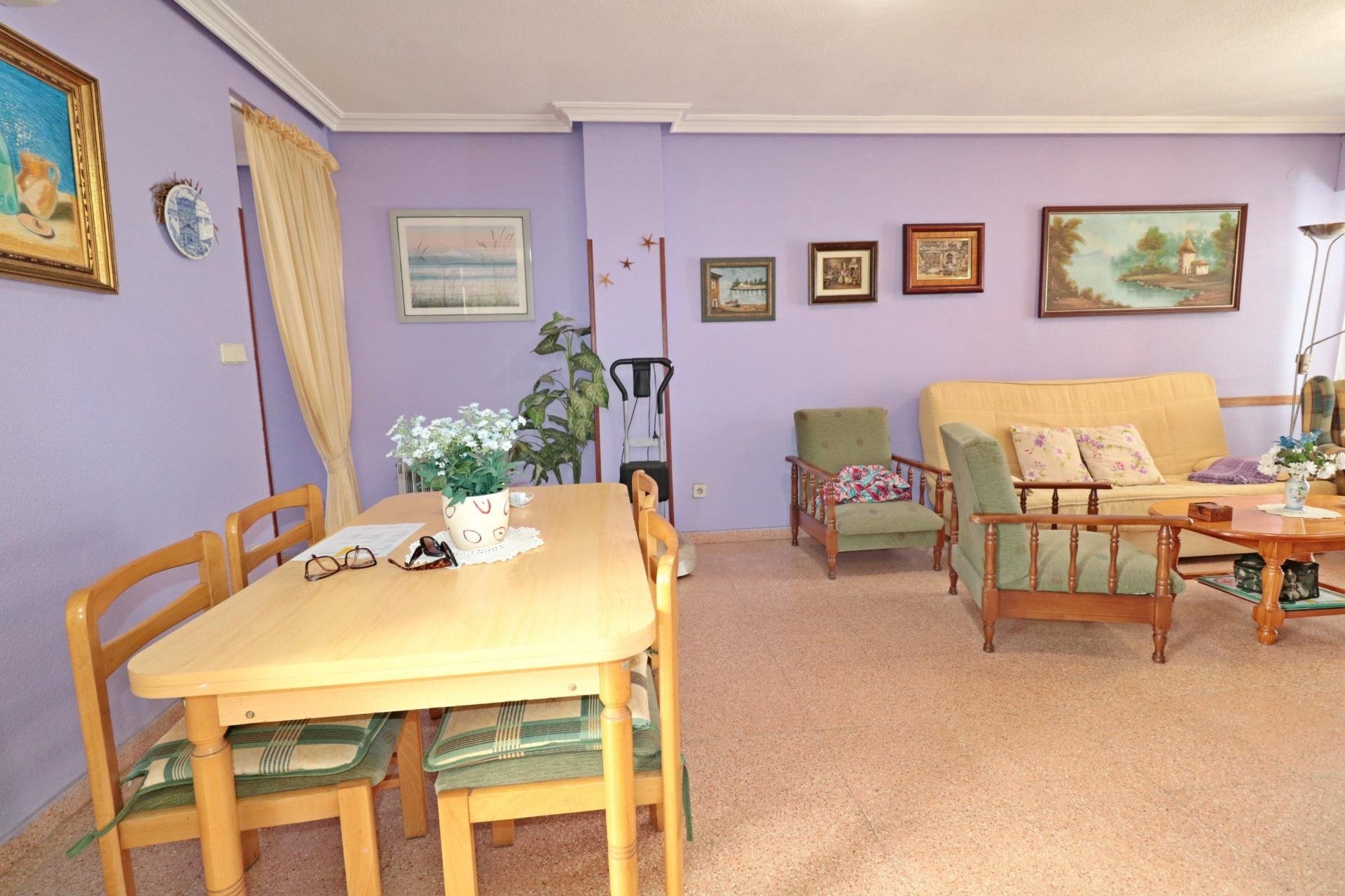 Herverkoop - Apartment -
Torrevieja - Acequion