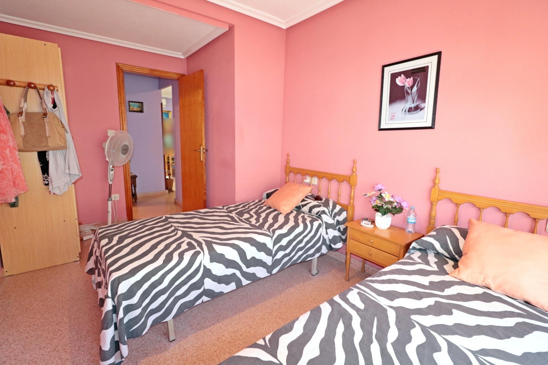 Herverkoop - Apartment -
Torrevieja - Acequion