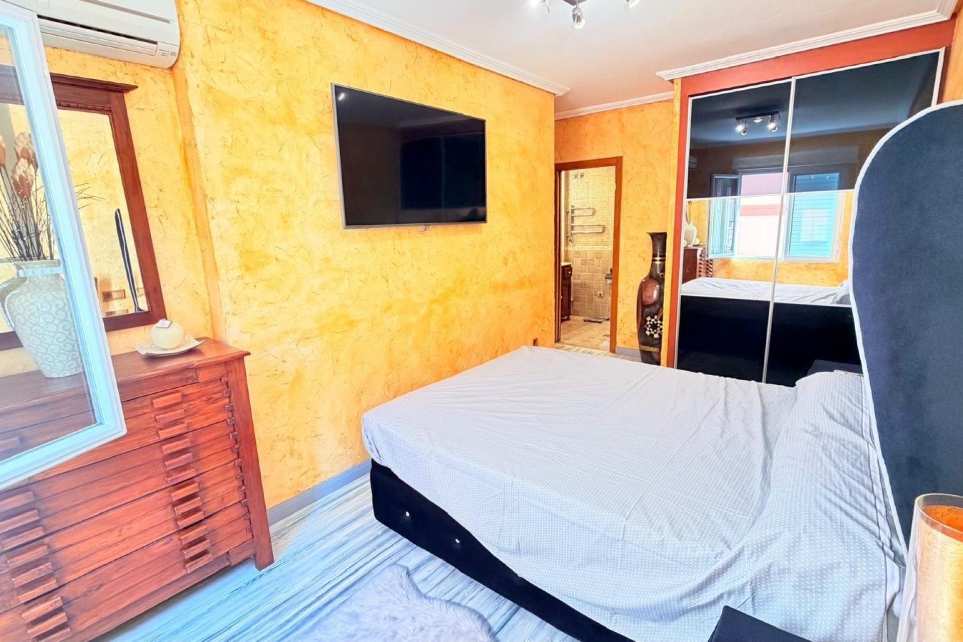 Herverkoop - Apartment -
Torrevieja - Acequion