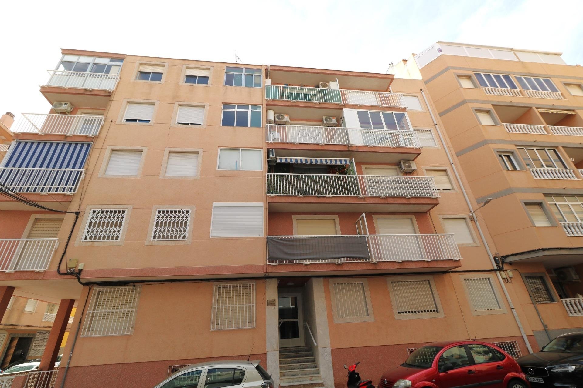 Herverkoop - Apartment -
Torrevieja - Acequion