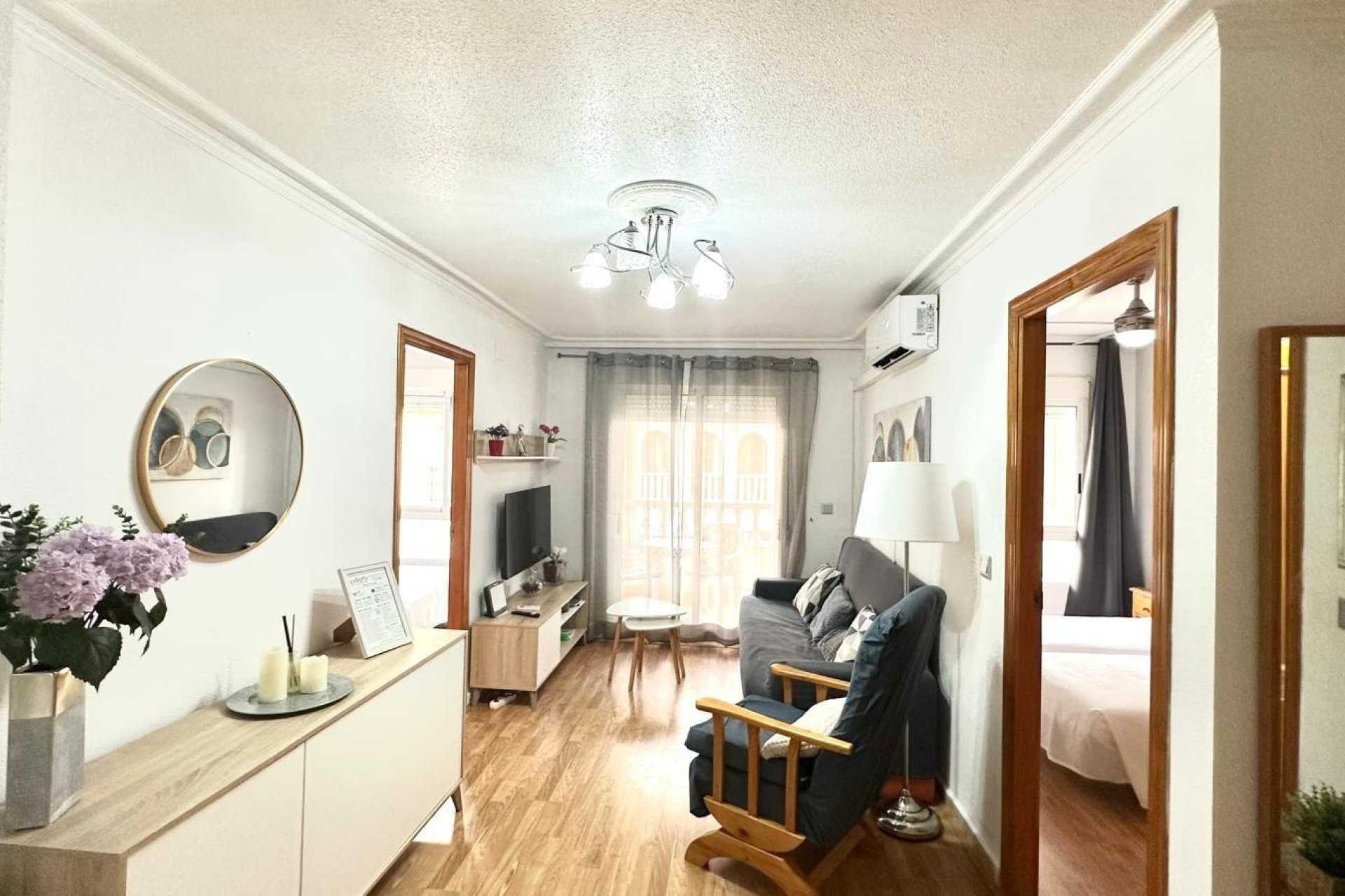 Herverkoop - Apartment -
Torrevieja - Acequion