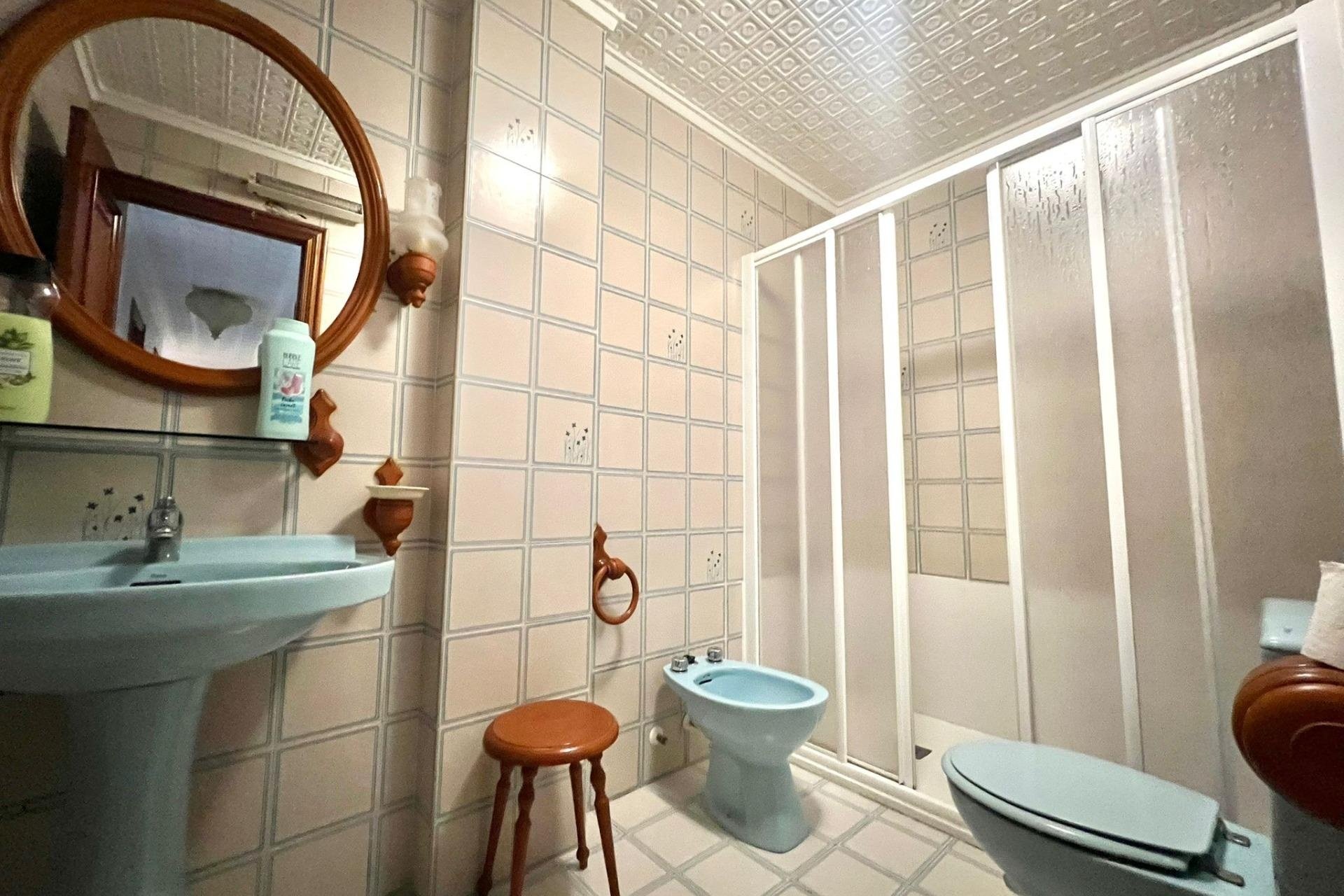 Herverkoop - Apartment -
Torrevieja - Acequion