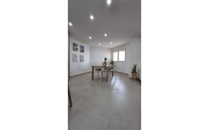 Herverkoop - Apartment -
Torrevieja - Acequion