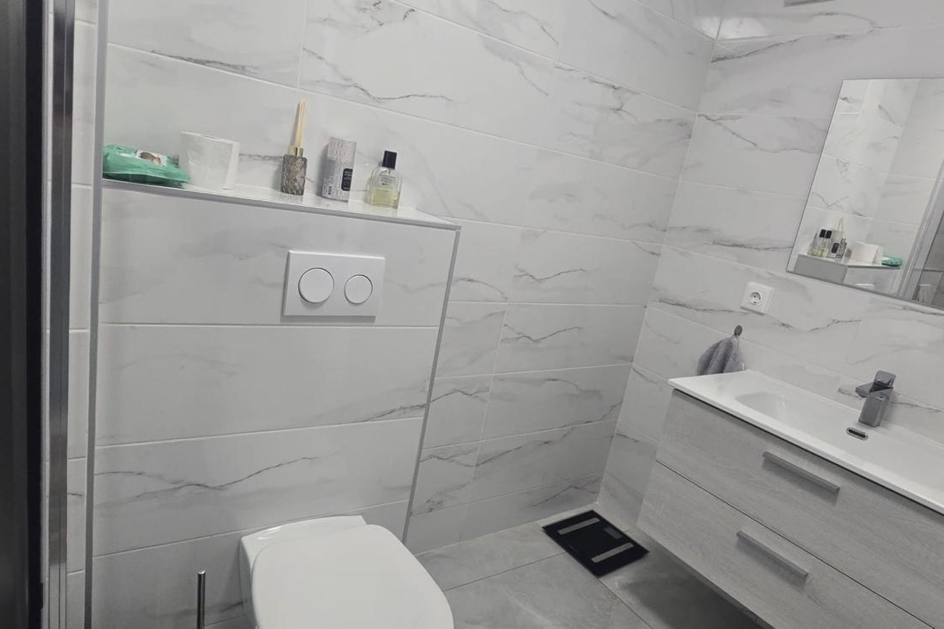 Herverkoop - Apartment -
Torrevieja - Acequion