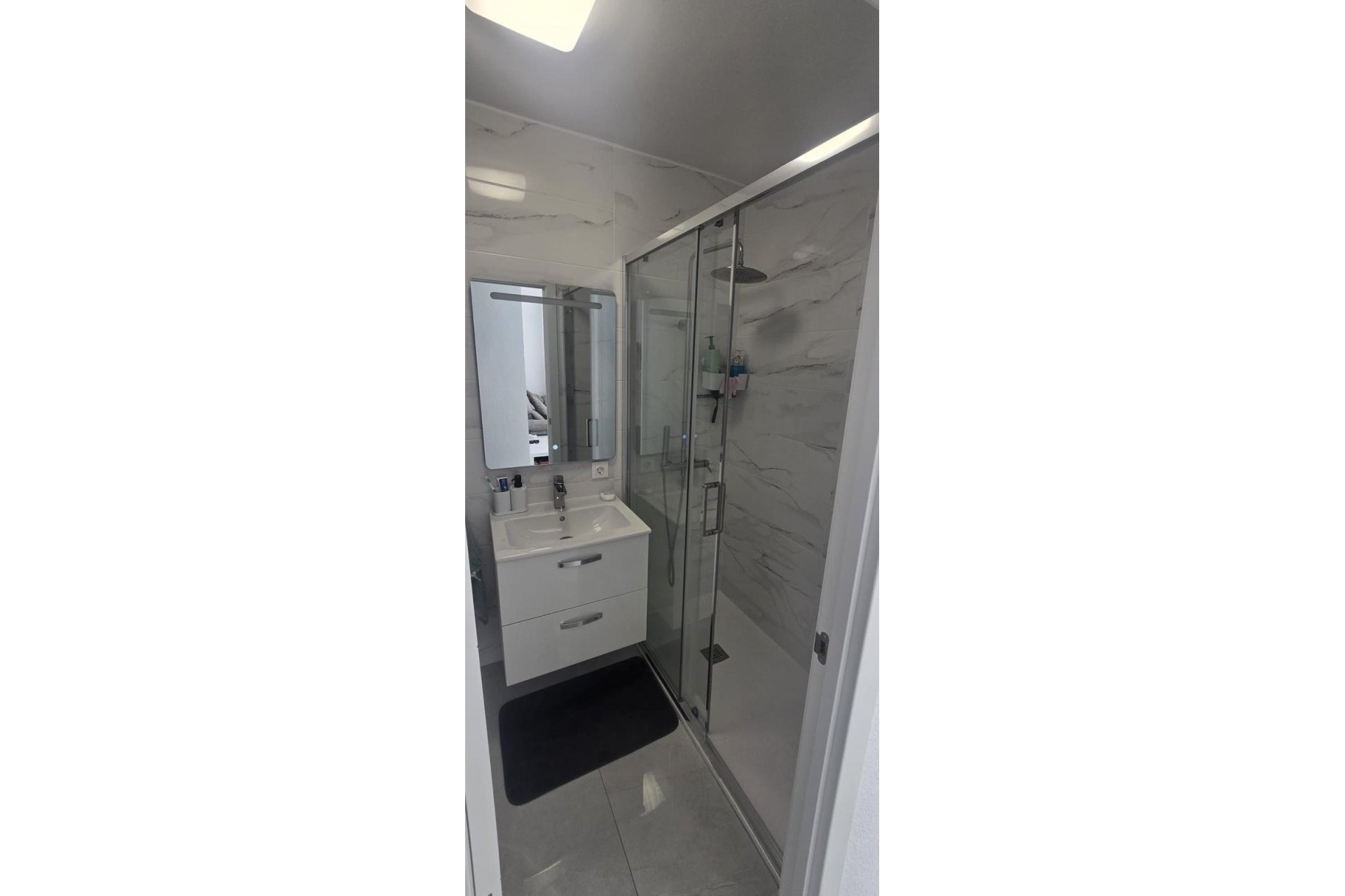 Herverkoop - Apartment -
Torrevieja - Acequion