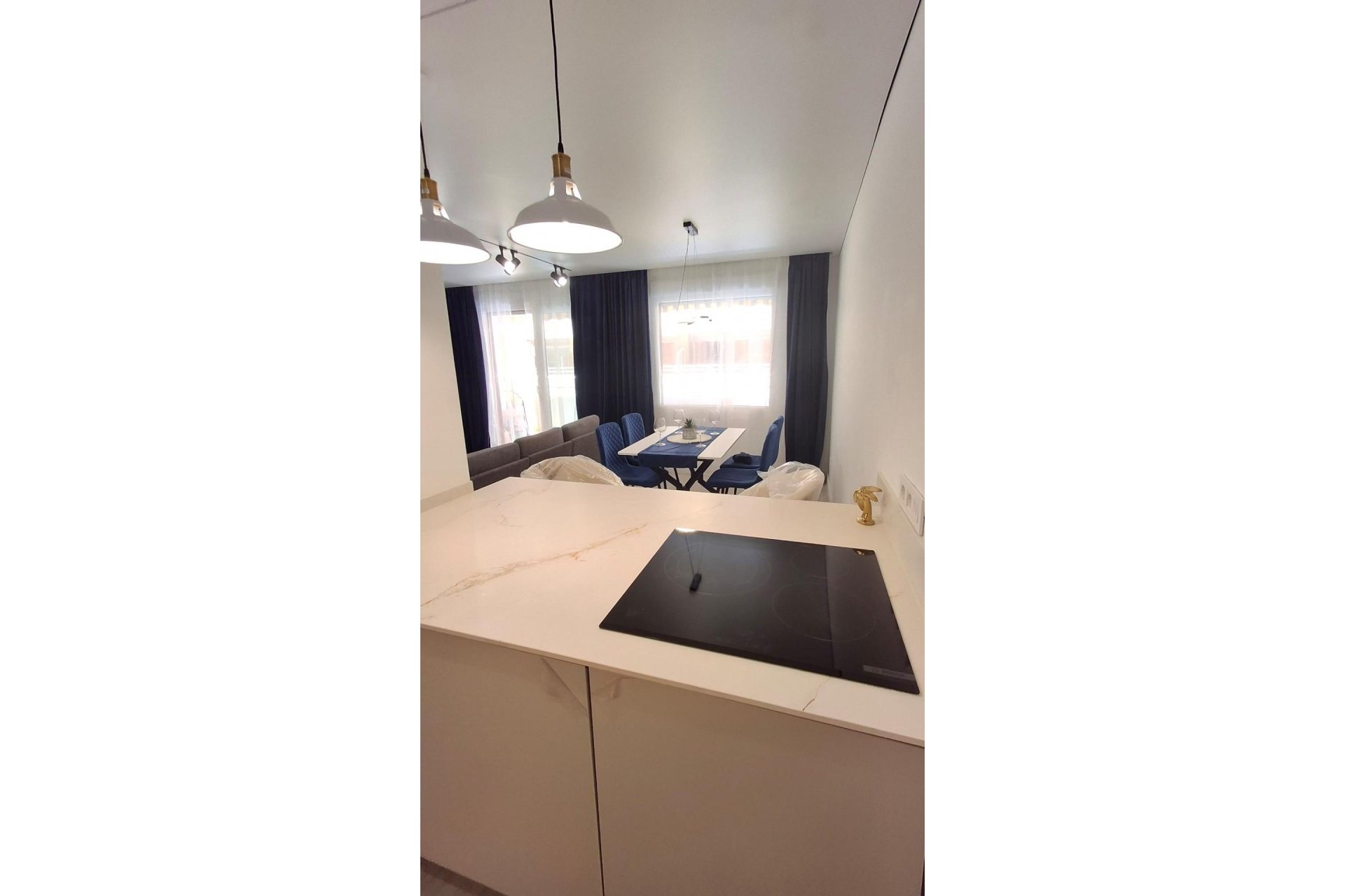 Herverkoop - Apartment -
Torrevieja - Acequion