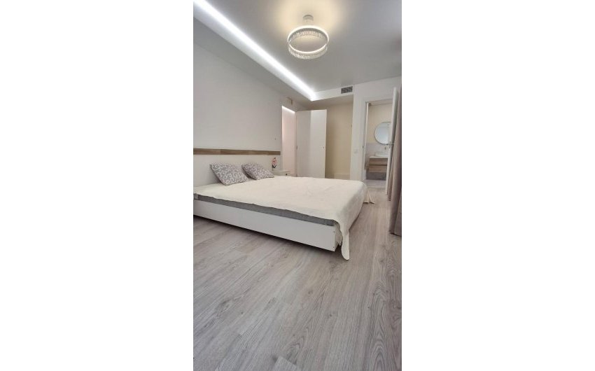 Herverkoop - Apartment -
Torrevieja - Acequion