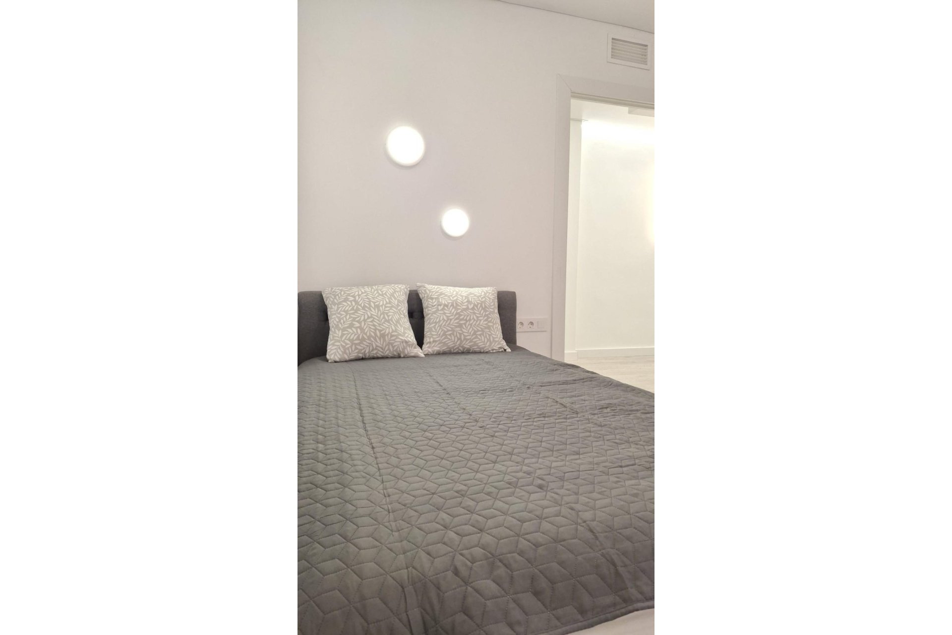 Herverkoop - Apartment -
Torrevieja - Acequion