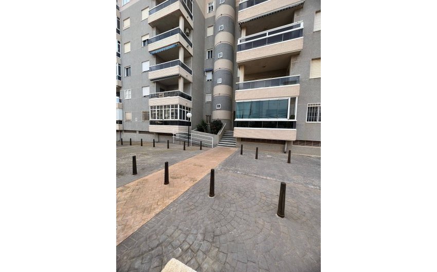 Herverkoop - Apartment -
Torrevieja - Aguas Nuevas