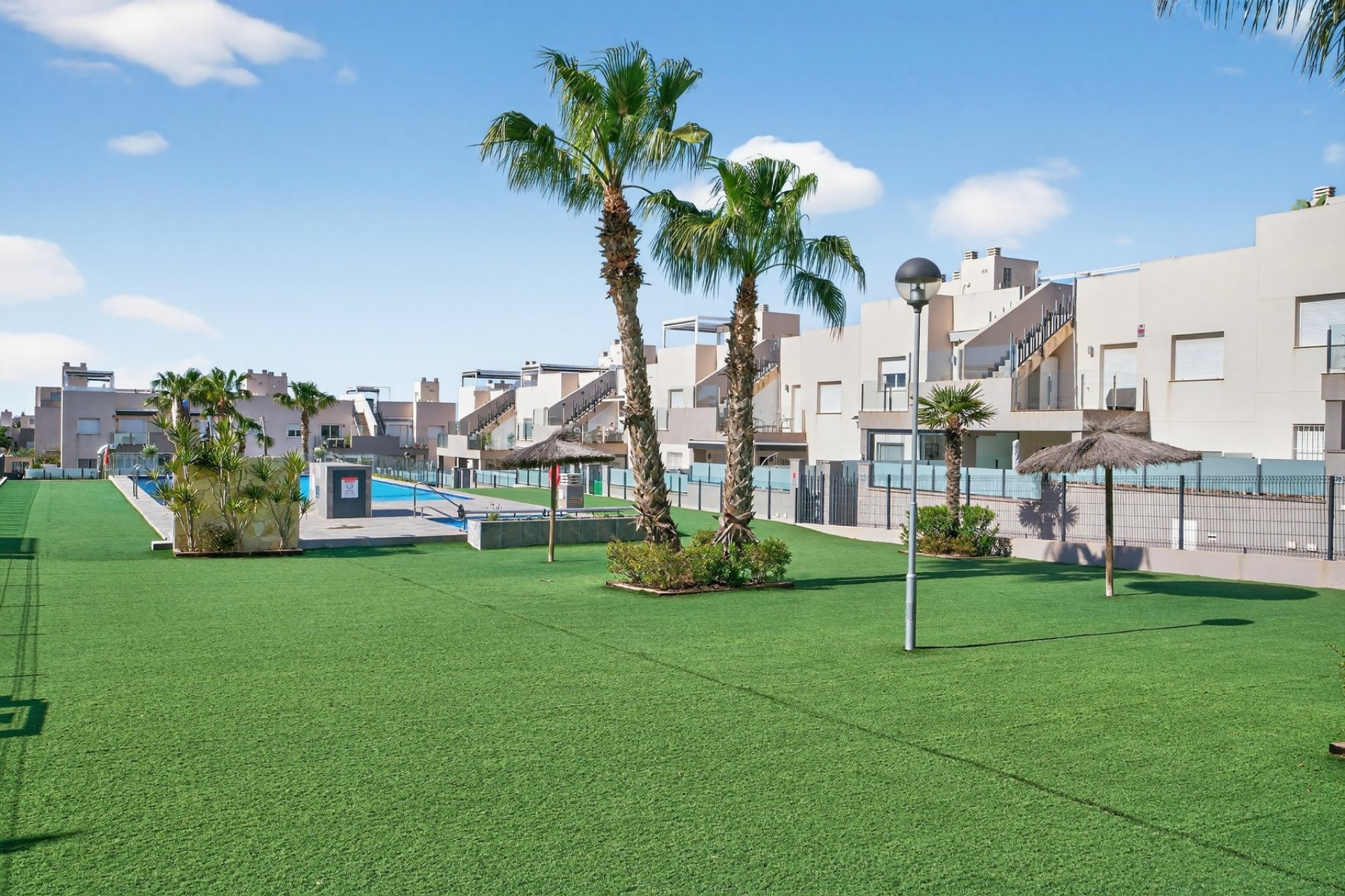 Herverkoop - Apartment -
Torrevieja - Aguas Nuevas