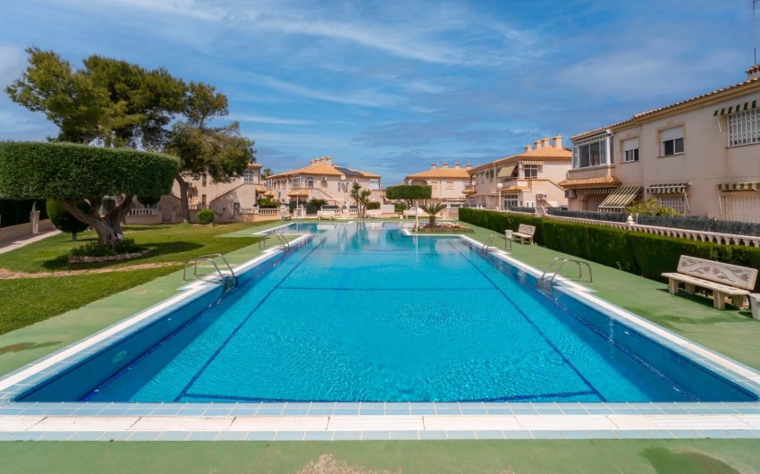 Herverkoop - Apartment -
Torrevieja - Aguas Nuevas