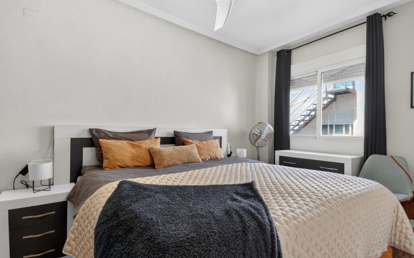 Herverkoop - Apartment -
Torrevieja - Aguas Nuevas