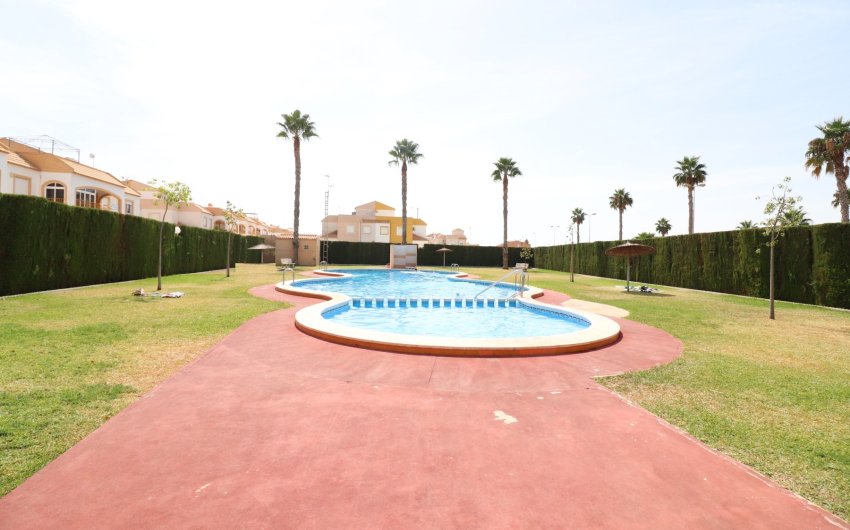 Herverkoop - Apartment -
Torrevieja - Altos del Limonar