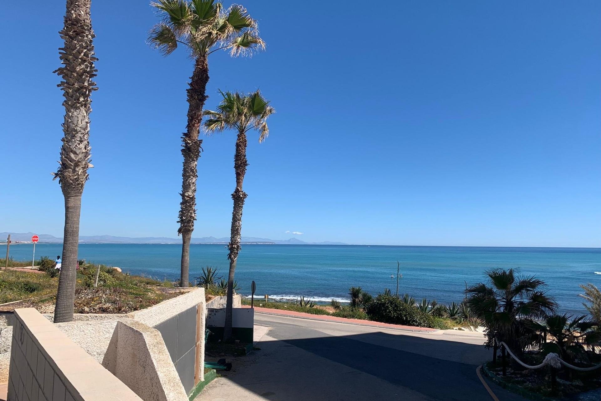 Herverkoop - Apartment -
Torrevieja - Cabo Cervera