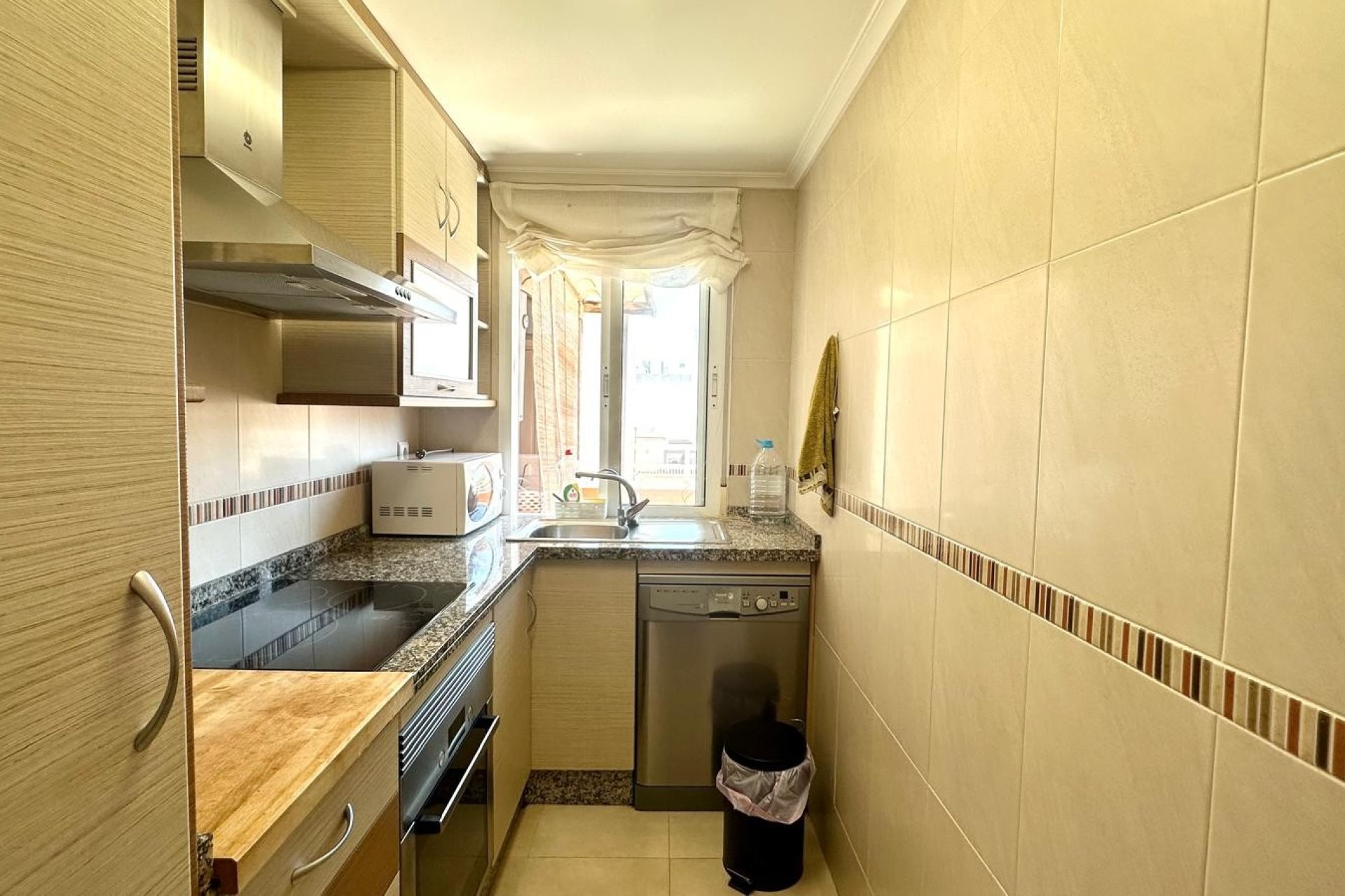 Herverkoop - Apartment -
Torrevieja - Center