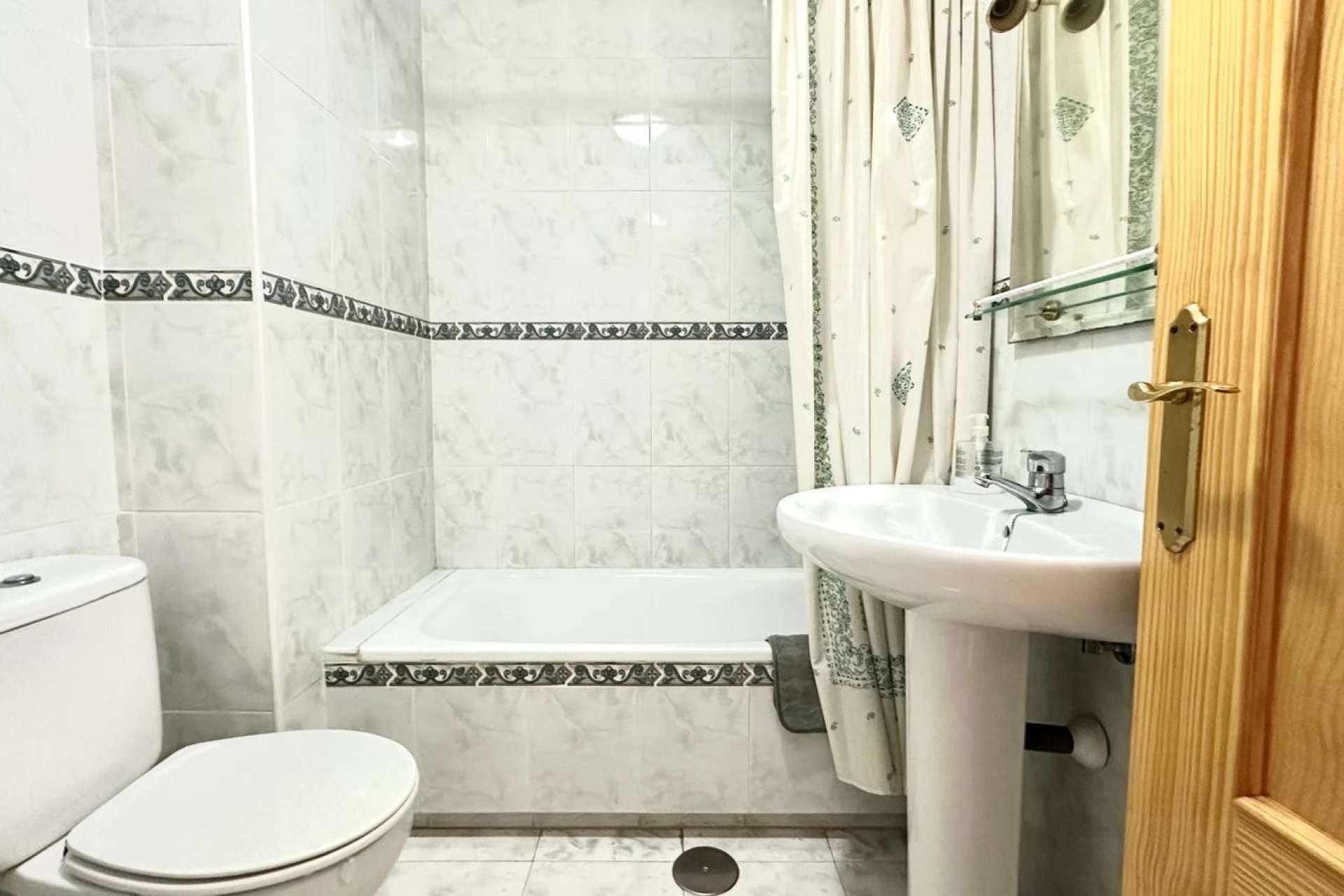 Herverkoop - Apartment -
Torrevieja - Center