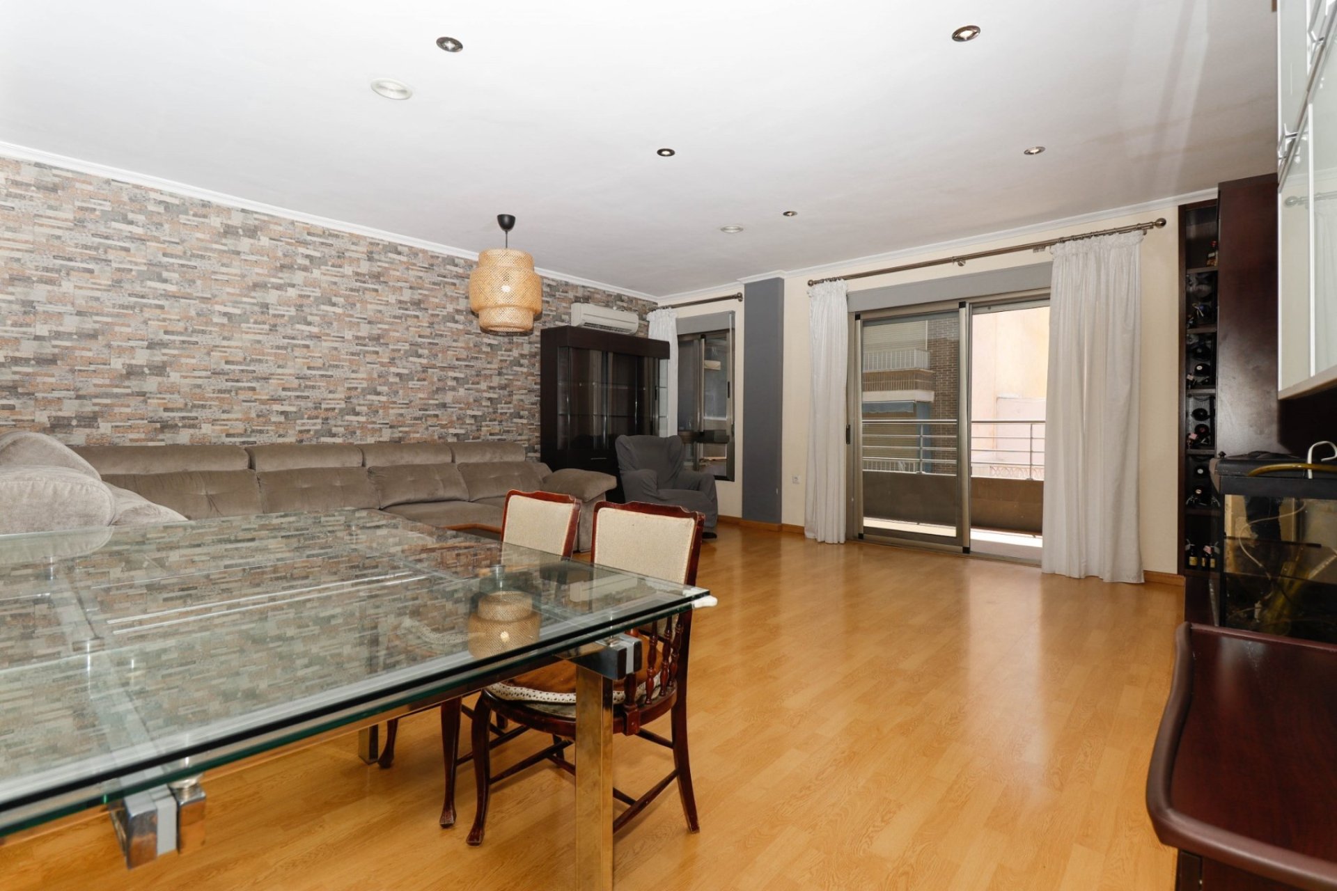 Herverkoop - Apartment -
Torrevieja - Center