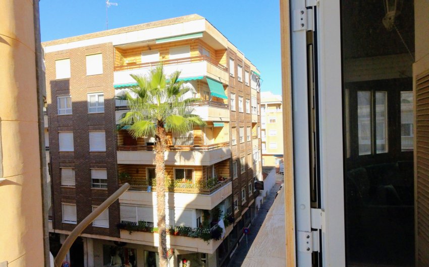 Herverkoop - Apartment -
Torrevieja - Center