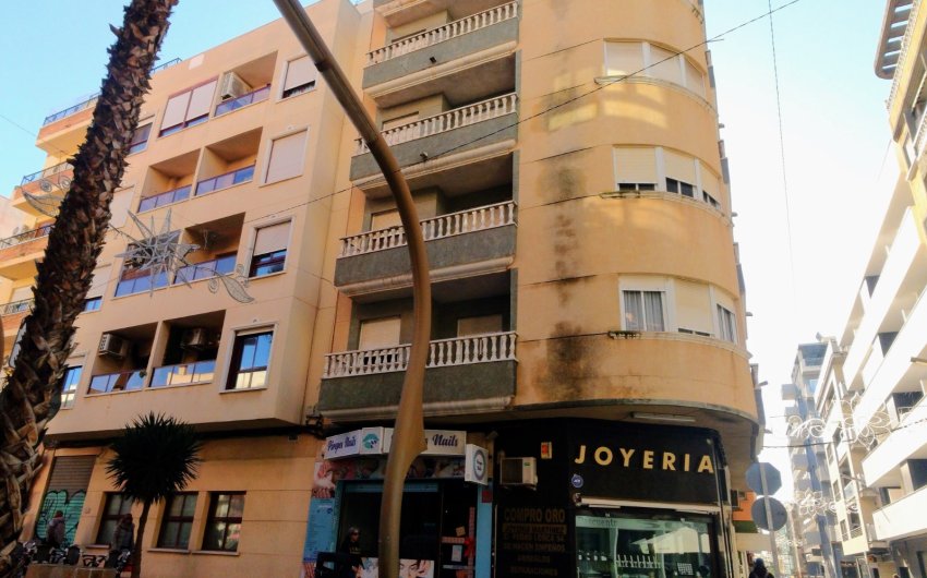 Herverkoop - Apartment -
Torrevieja - Center