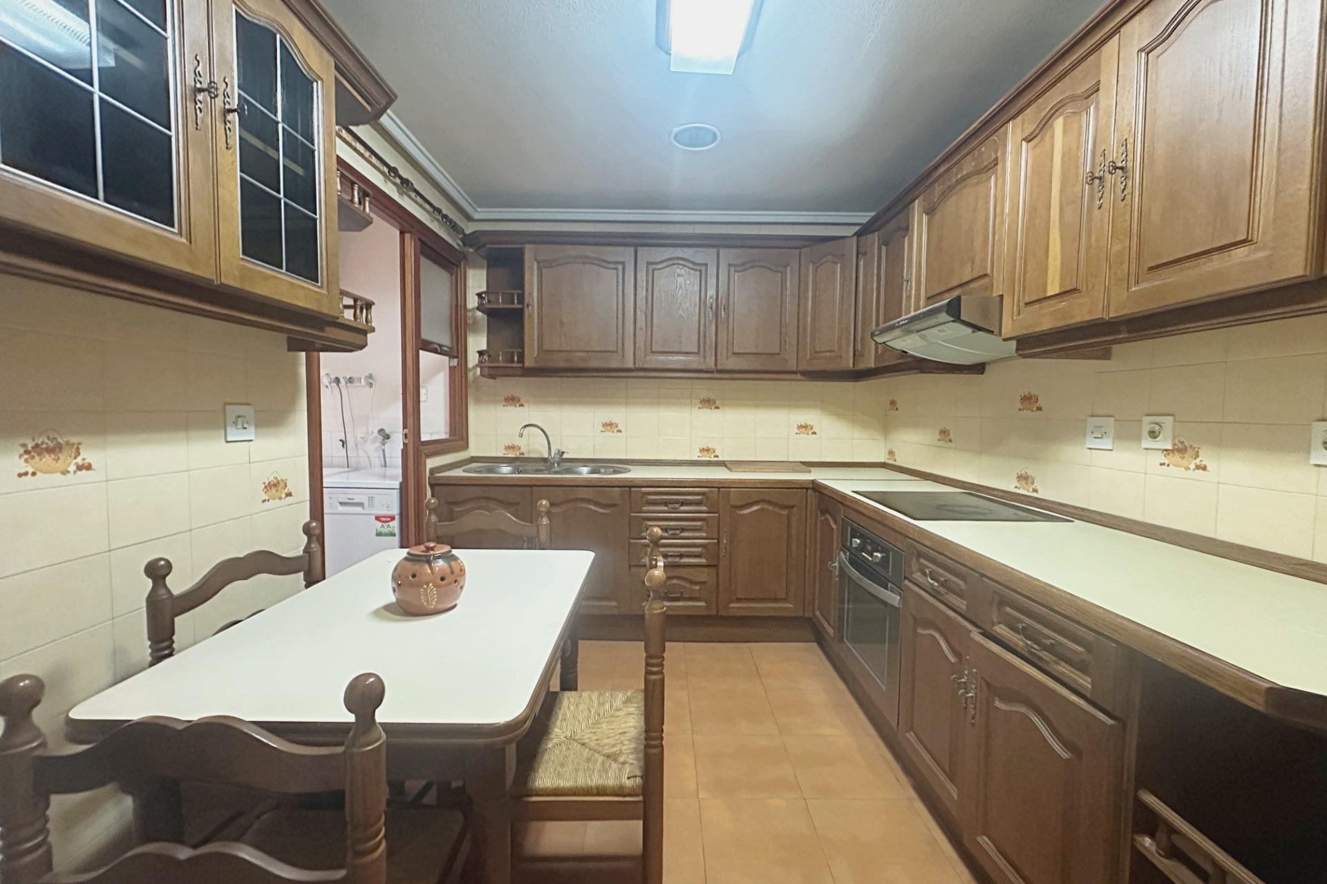 Herverkoop - Apartment -
Torrevieja - Centro