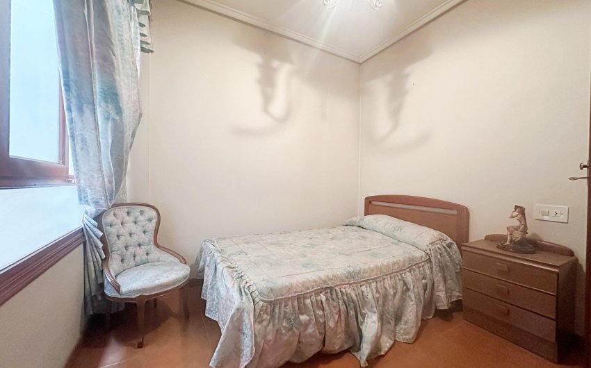Herverkoop - Apartment -
Torrevieja - Centro