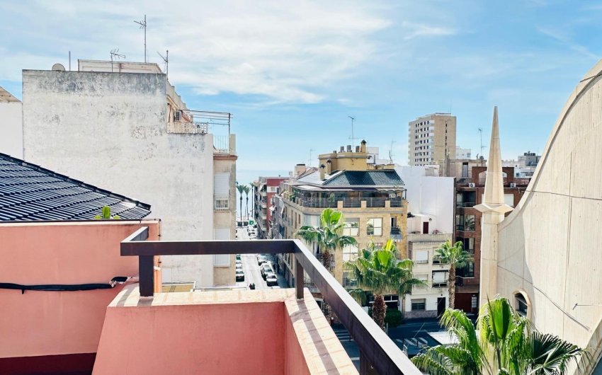 Herverkoop - Apartment -
Torrevieja - Centro