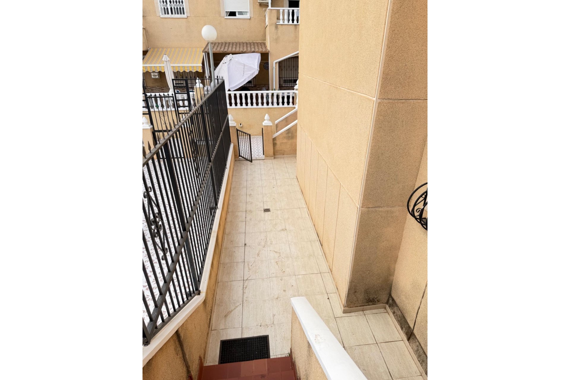 Herverkoop - Apartment -
Torrevieja - Centro