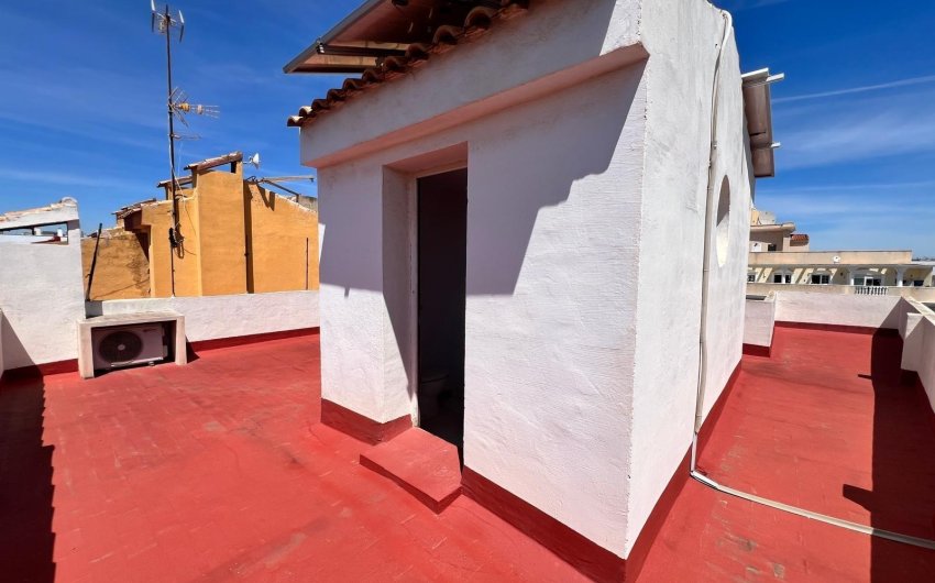 Herverkoop - Apartment -
Torrevieja - Centro