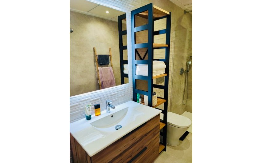 Herverkoop - Apartment -
Torrevieja - Centro