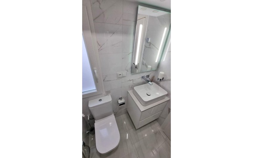 Herverkoop - Apartment -
Torrevieja - Centro