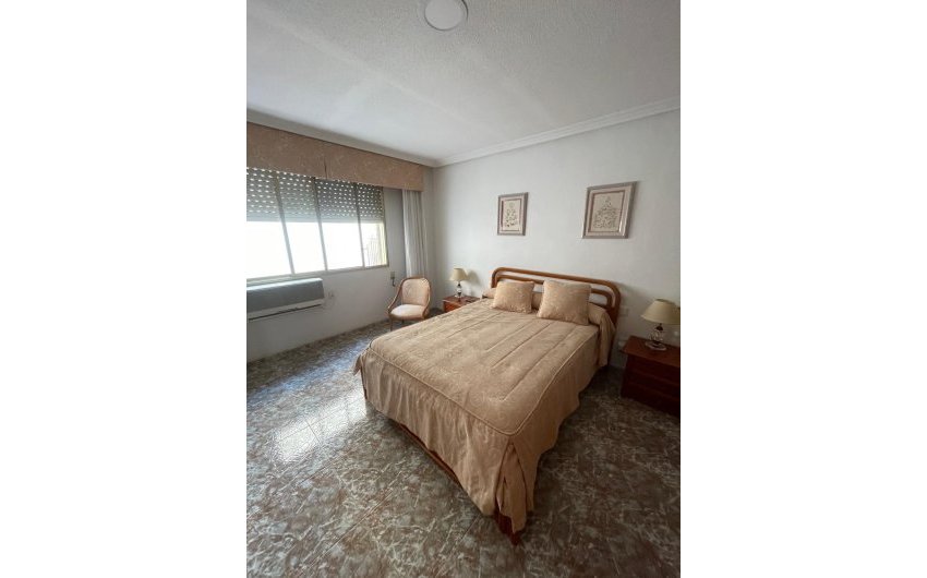 Herverkoop - Apartment -
Torrevieja - Centro