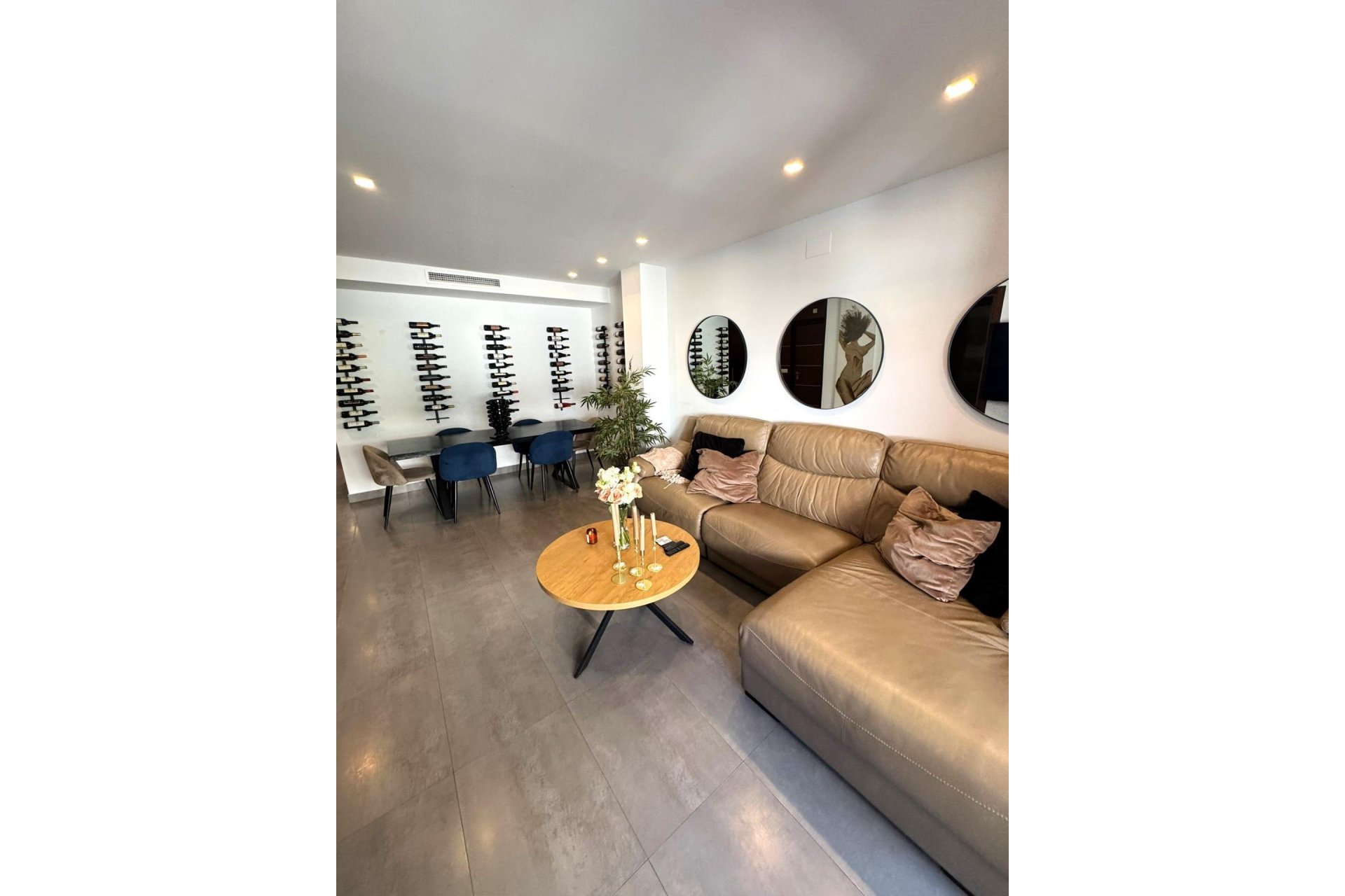 Herverkoop - Apartment -
Torrevieja - Centro