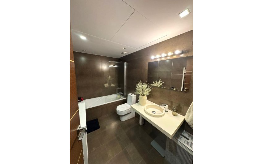 Herverkoop - Apartment -
Torrevieja - Centro