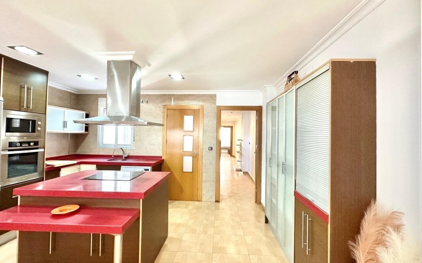 Herverkoop - Apartment -
Torrevieja - Centro