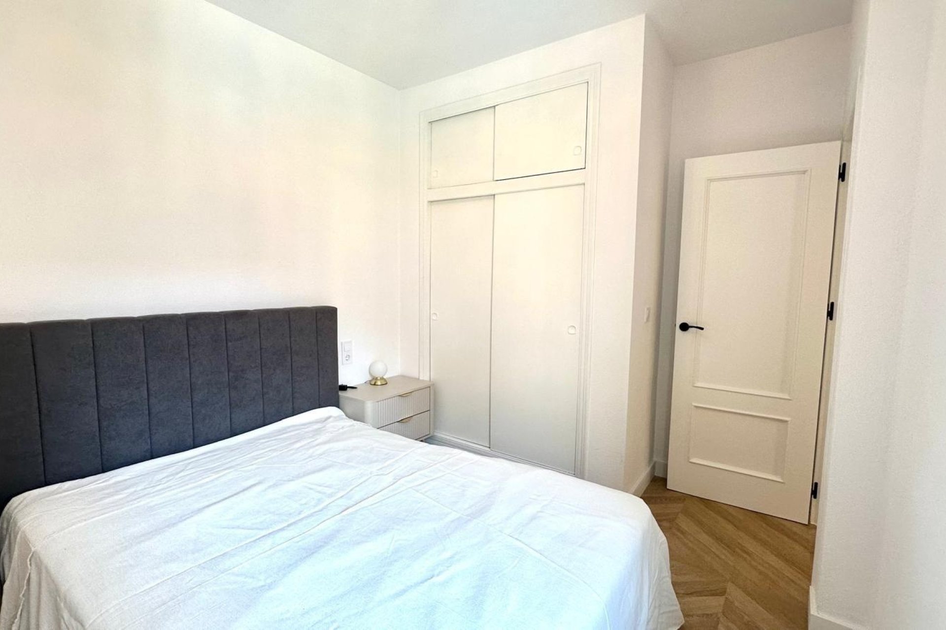 Herverkoop - Apartment -
Torrevieja - Centro