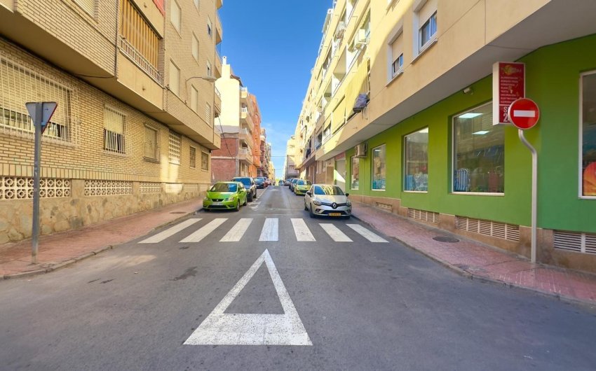 Herverkoop - Apartment -
Torrevieja - Centro